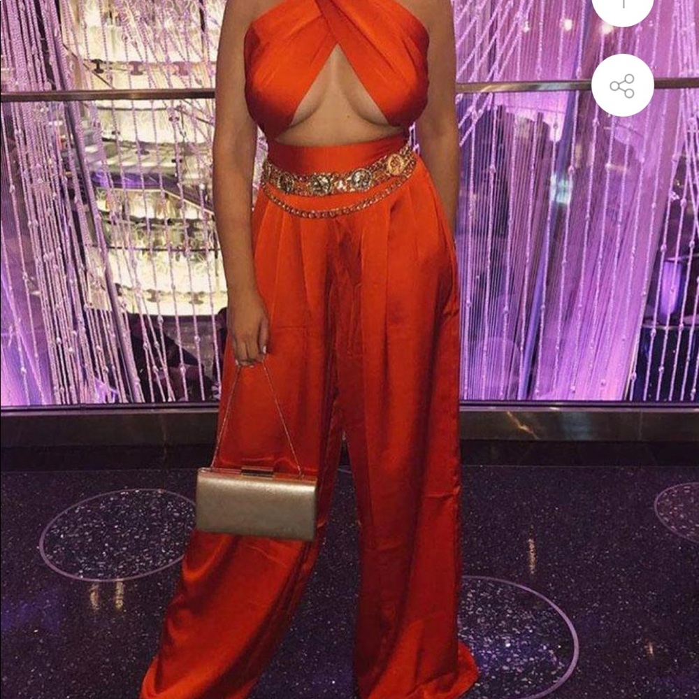 Super cute Orange set!!